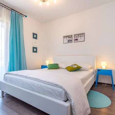 Apartment Miro Pula Extérieur photo
