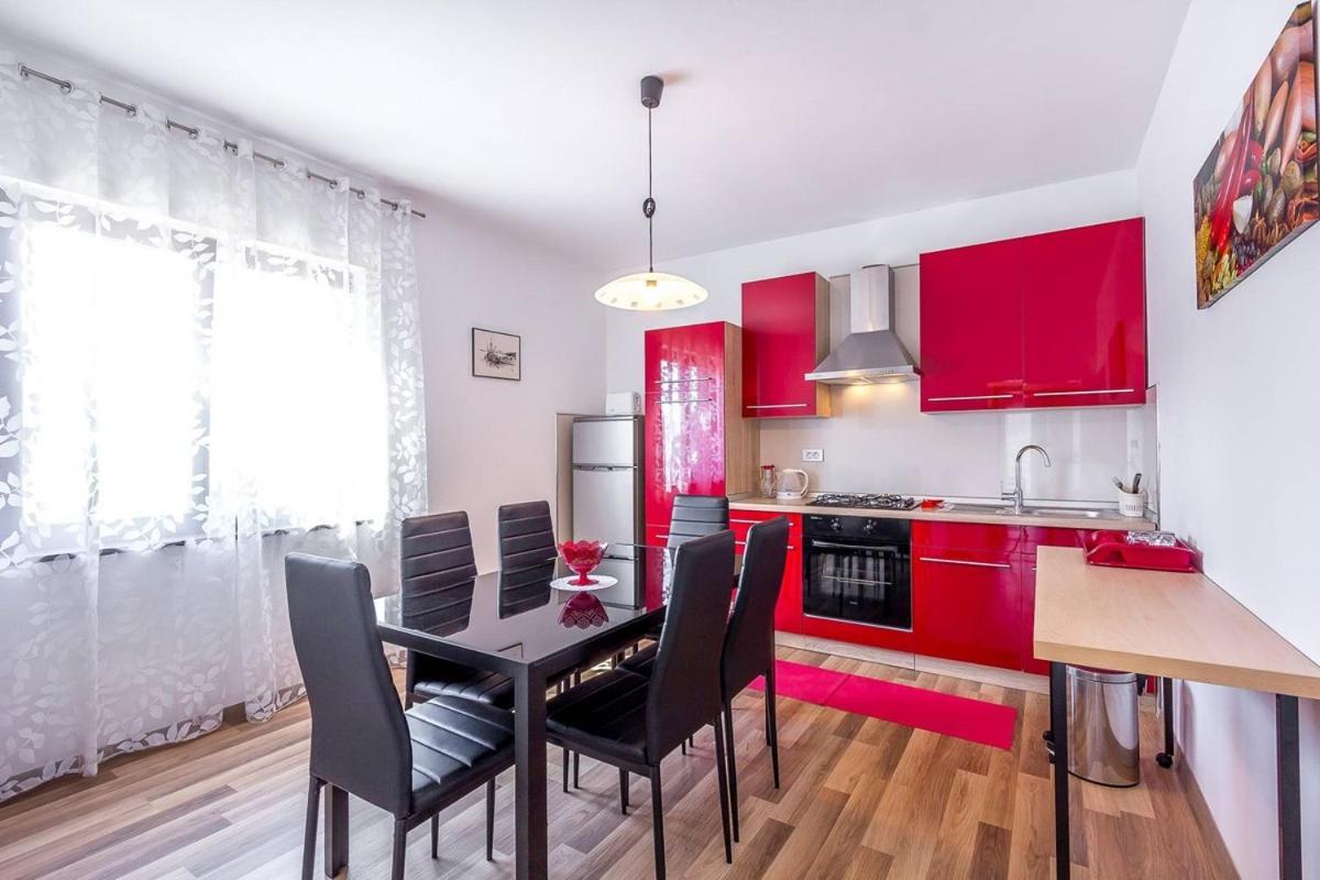Apartment Miro Pula Extérieur photo